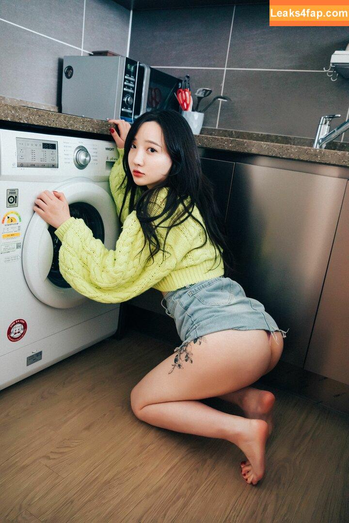 Son Ye Eun / BJ Eunsora 은소라 / Yenny / ye._eun_s2 / yeeny618 / yeeunz1 / 손예은 leaked photo photo #0507