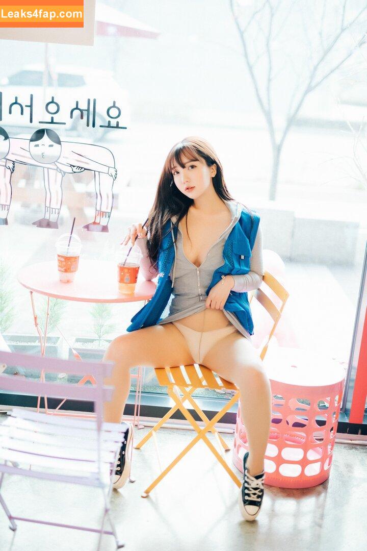 Son Ye Eun / BJ Eunsora 은소라 / Yenny / ye._eun_s2 / yeeny618 / yeeunz1 / 손예은 leaked photo photo #0540