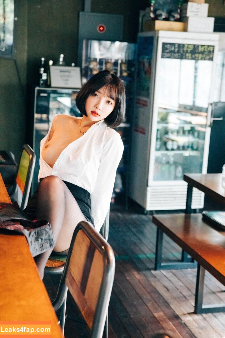 Son Ye Eun / BJ Eunsora 은소라 / Yenny / ye._eun_s2 / yeeny618 / yeeunz1 / 손예은 слитое фото фото #0733