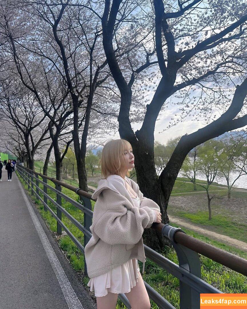 Son Ye Eun / BJ Eunsora 은소라 / Yenny / ye._eun_s2 / yeeny618 / yeeunz1 / 손예은 leaked photo photo #0918