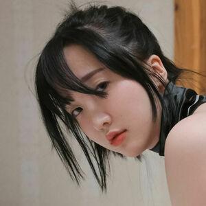 Son Ye Eun photo #0095