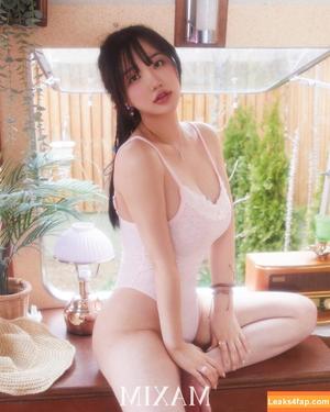 Son Ye Eun photo #0921