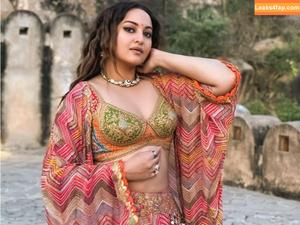 Sonakshi Sinha photo #0021