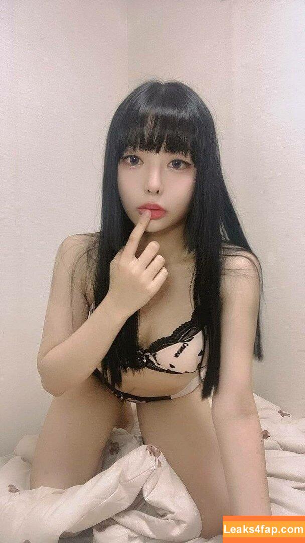 Song Mina / minaaa_0820 / minaaa_song / 송민아 leaked photo photo #0004