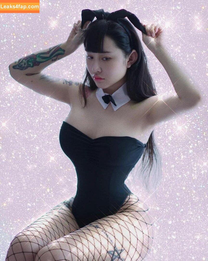 Songyuxin Hitomi / hitomi_official / songyuxin_hitomi leaked photo photo #0142