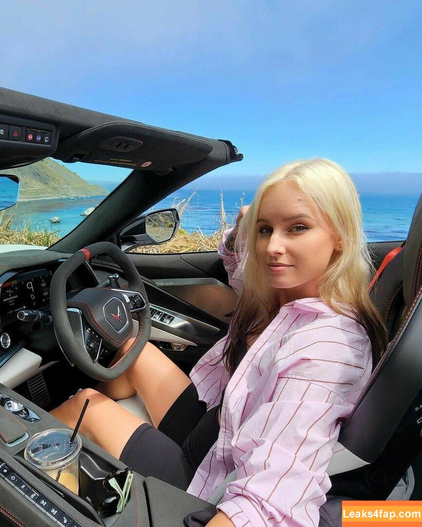 Sonja Reid / OMGitsfirefoxx leaked photo photo #0002