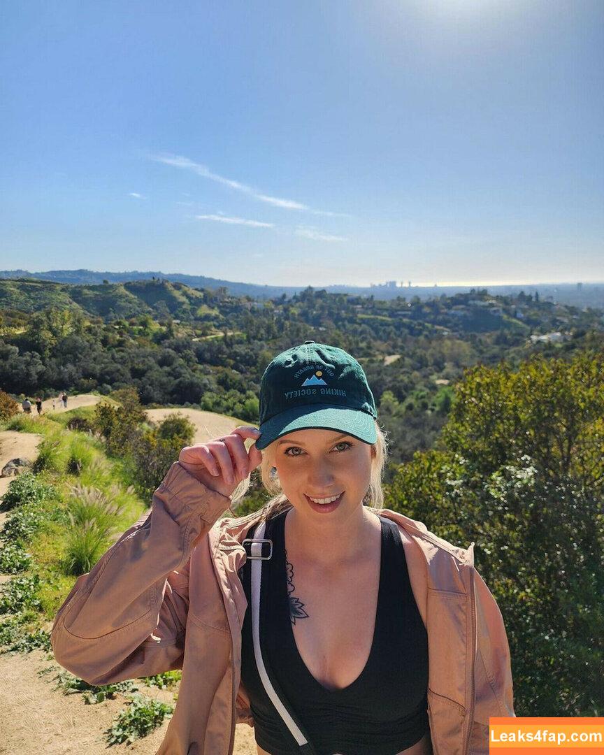 Sonja Reid / OMGitsfirefoxx leaked photo photo #0025