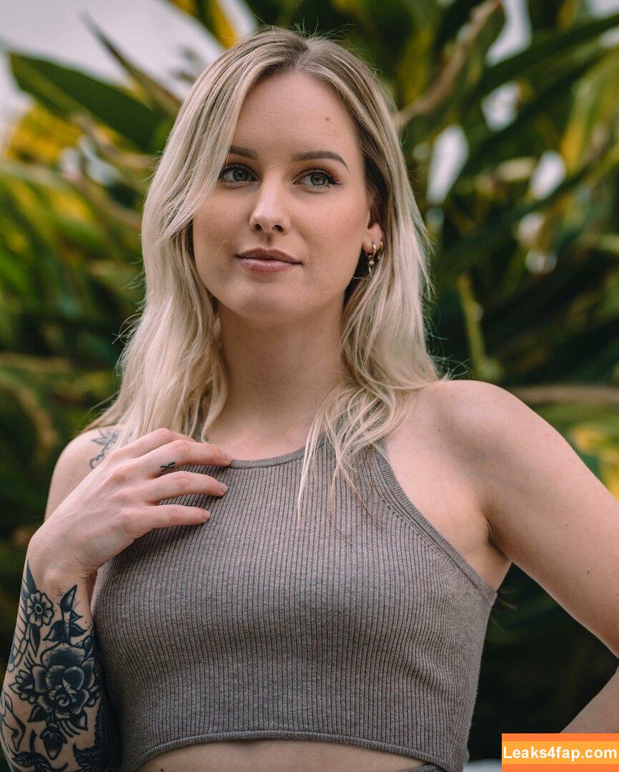 Sonja Reid / OMGitsfirefoxx leaked photo photo #0030