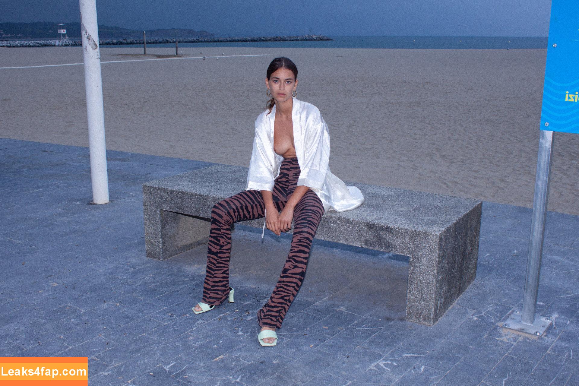 Sonny Sun / sonny_sun_ / sonnys.1020 / sunnysunrayss leaked photo photo #0001