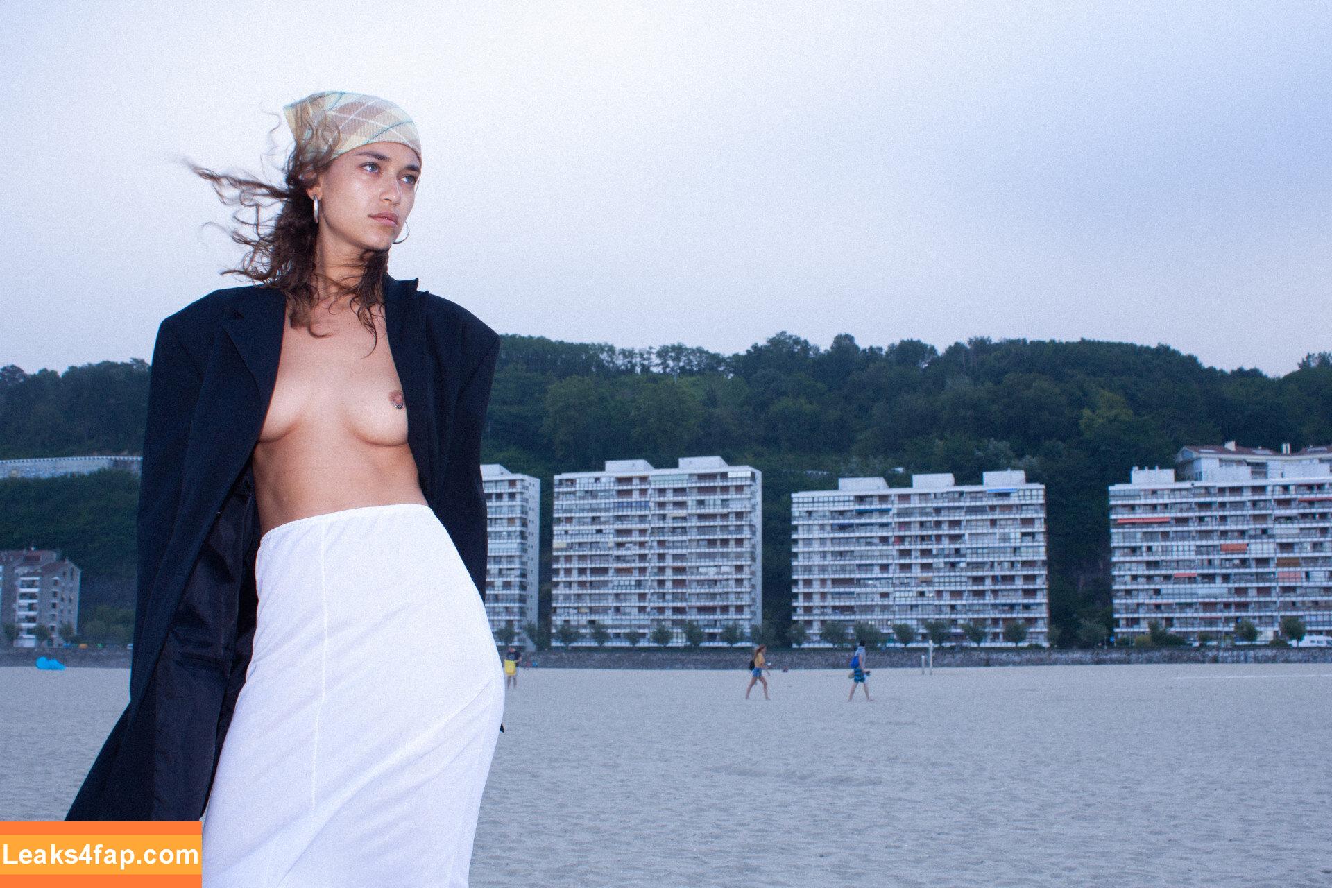 Sonny Sun / sonny_sun_ / sonnys.1020 / sunnysunrayss leaked photo photo #0014