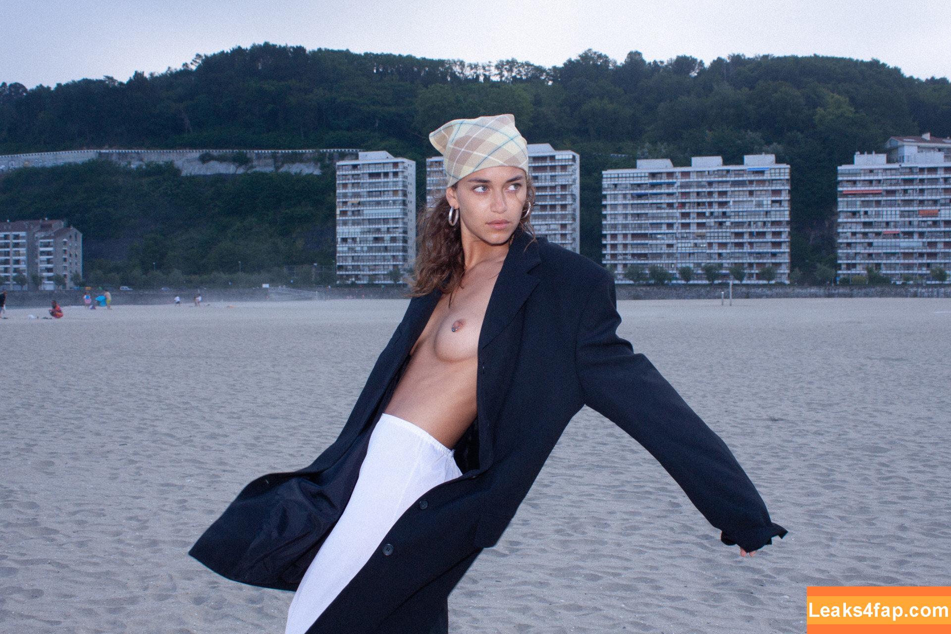 Sonny Sun / sonny_sun_ / sonnys.1020 / sunnysunrayss leaked photo photo #0016