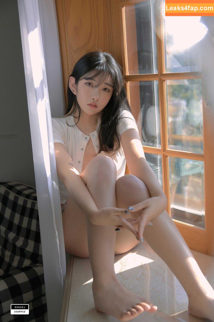 Sonson 손손 / sonson_o3o / sonson_uwu leaked photo photo #0144