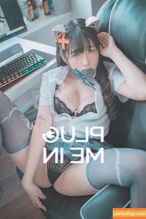 Sonson 손손 photo #0013