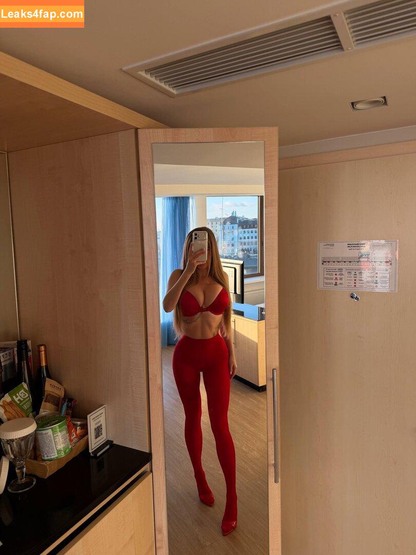 Sonya Temnikova / sonyatemnikova слитое фото фото #0869