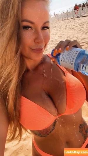 Sonya Temnikova photo #0049