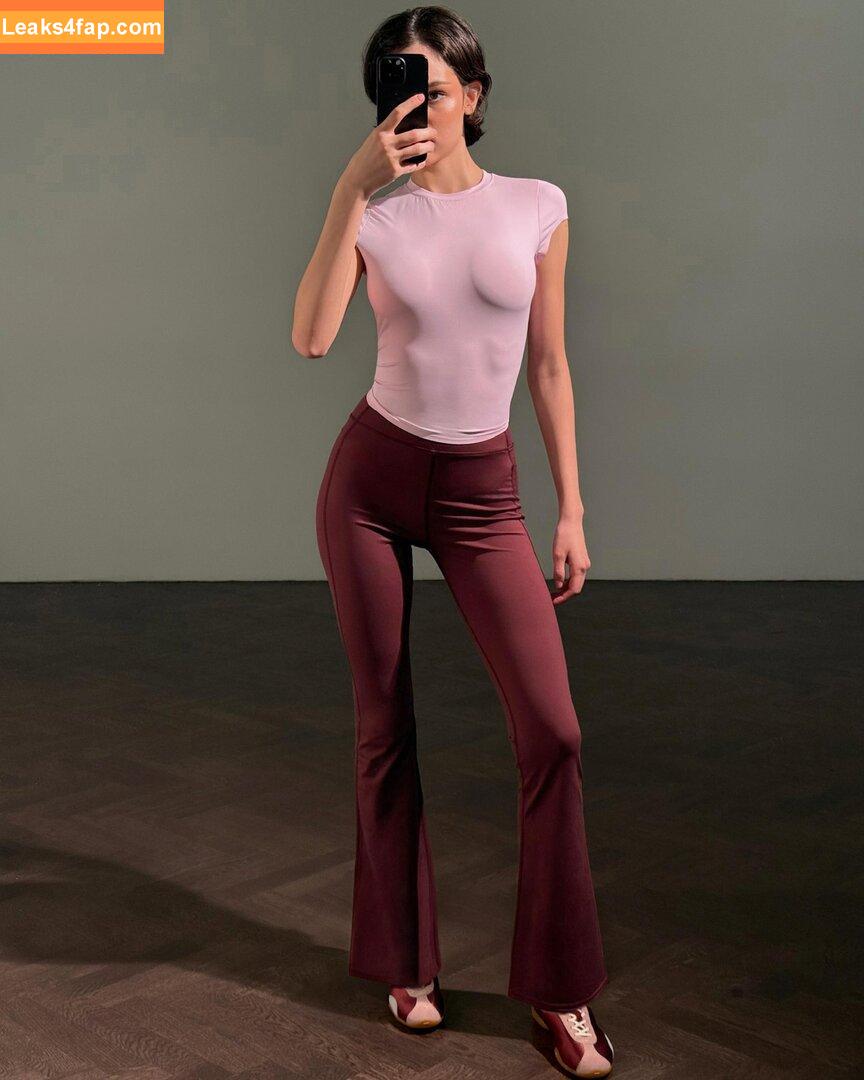 Sonya Zoloeva / Model / sonyazoloeva слитое фото фото #0201