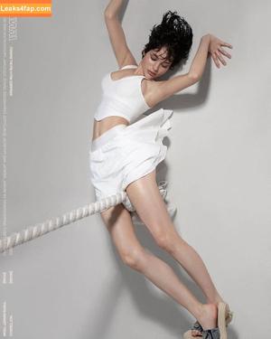 Sonya Zoloeva photo #0047