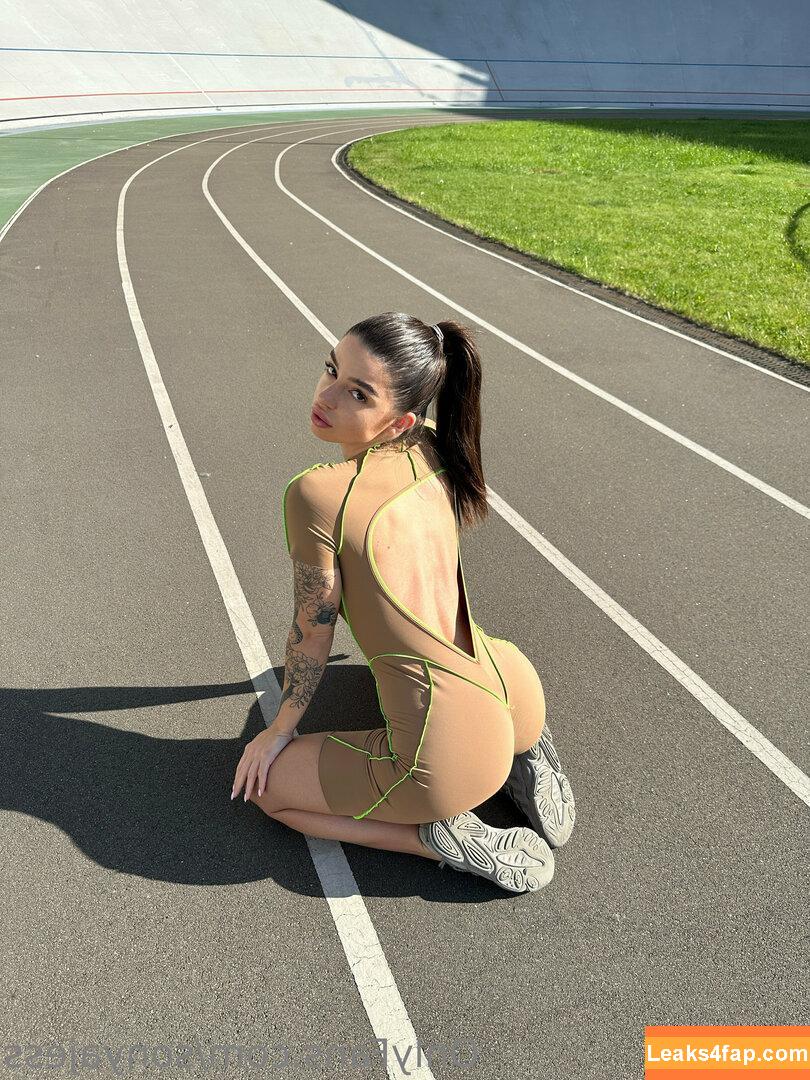 sonyajess / sonyas_world_ leaked photo photo #0004