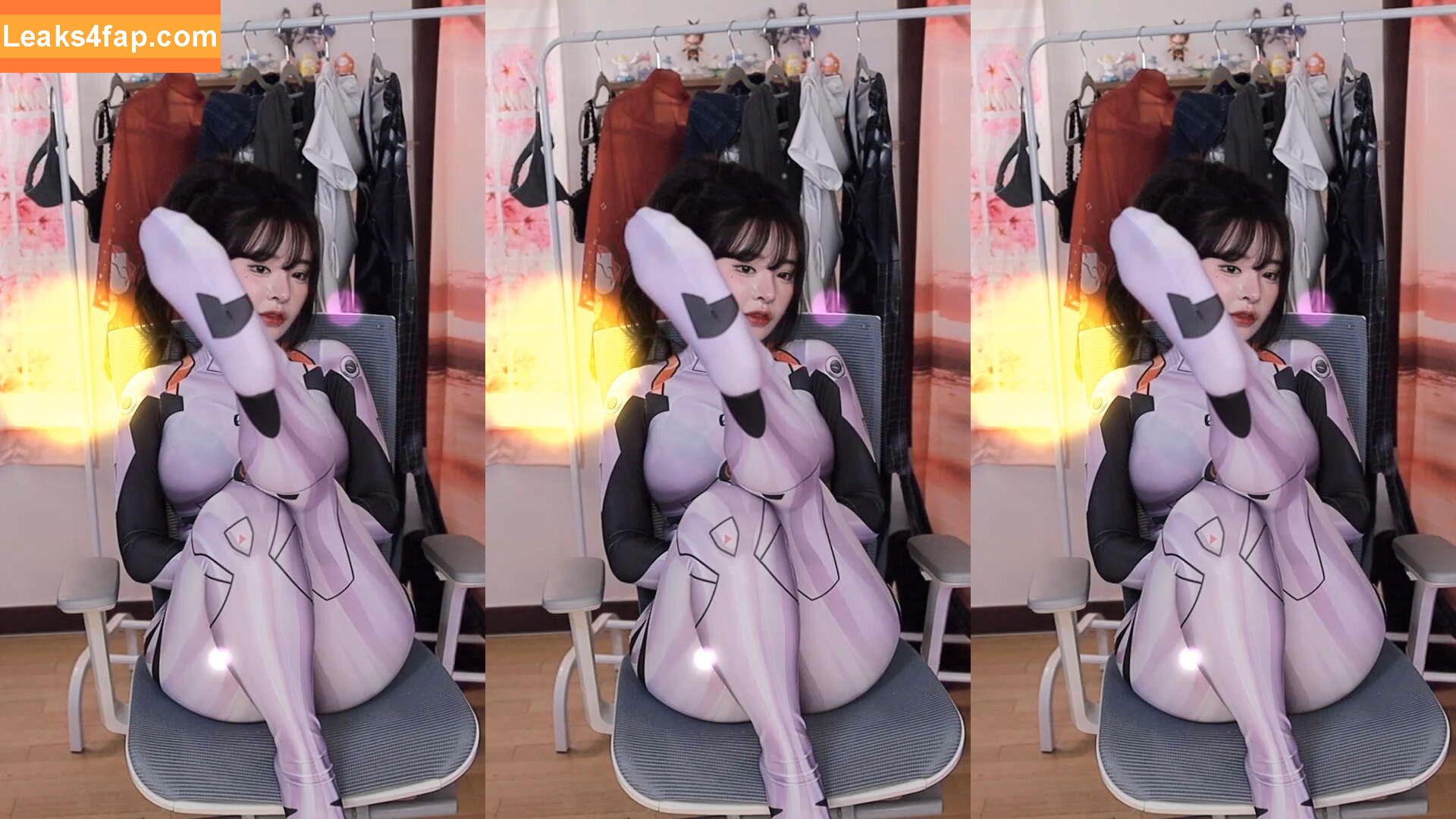 sooflower / soo_flower leaked photo photo #0098