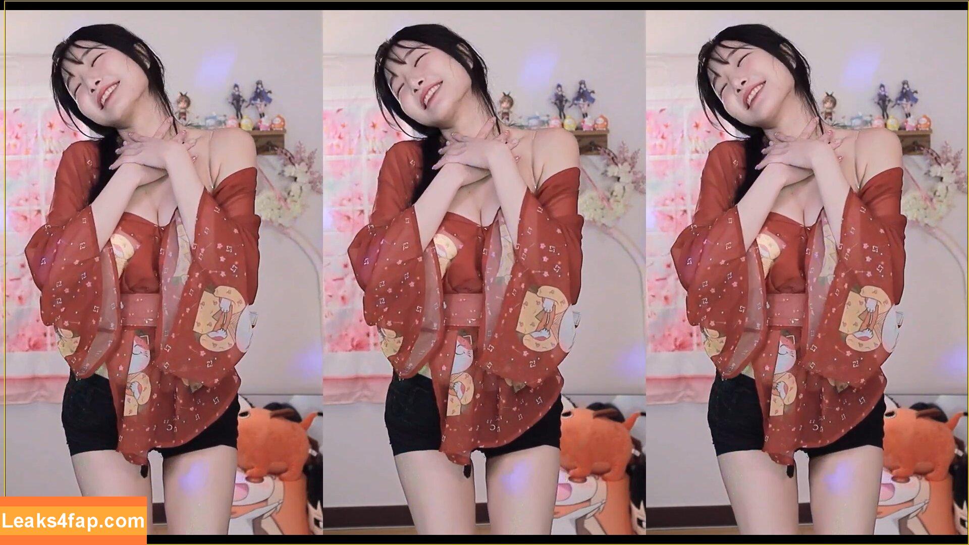 sooflower / soo_flower leaked photo photo #0105