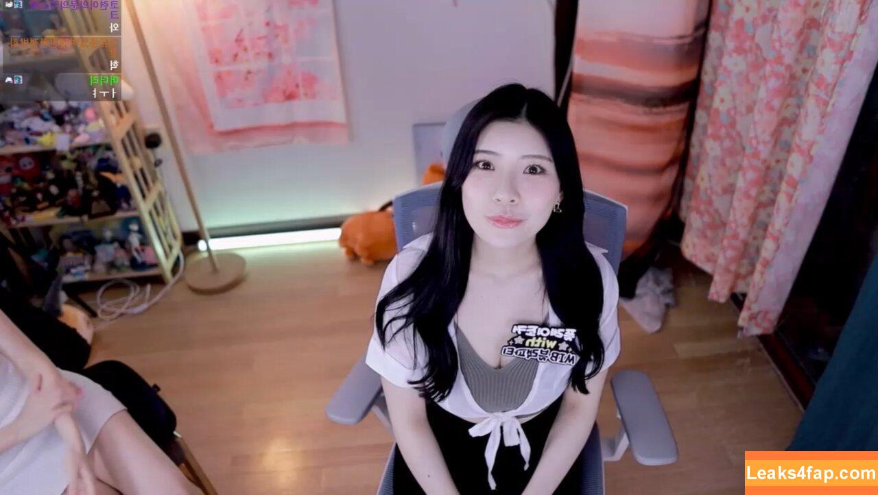sooflower / soo_flower leaked photo photo #0110