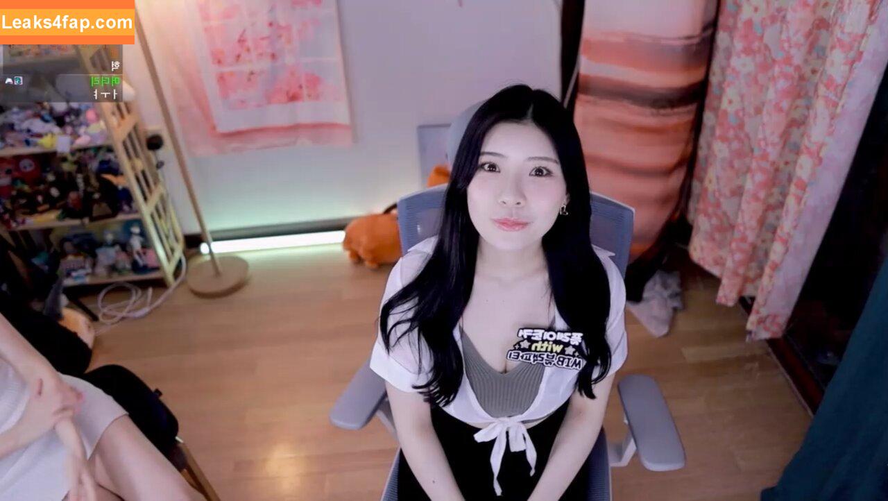 sooflower / soo_flower leaked photo photo #0114