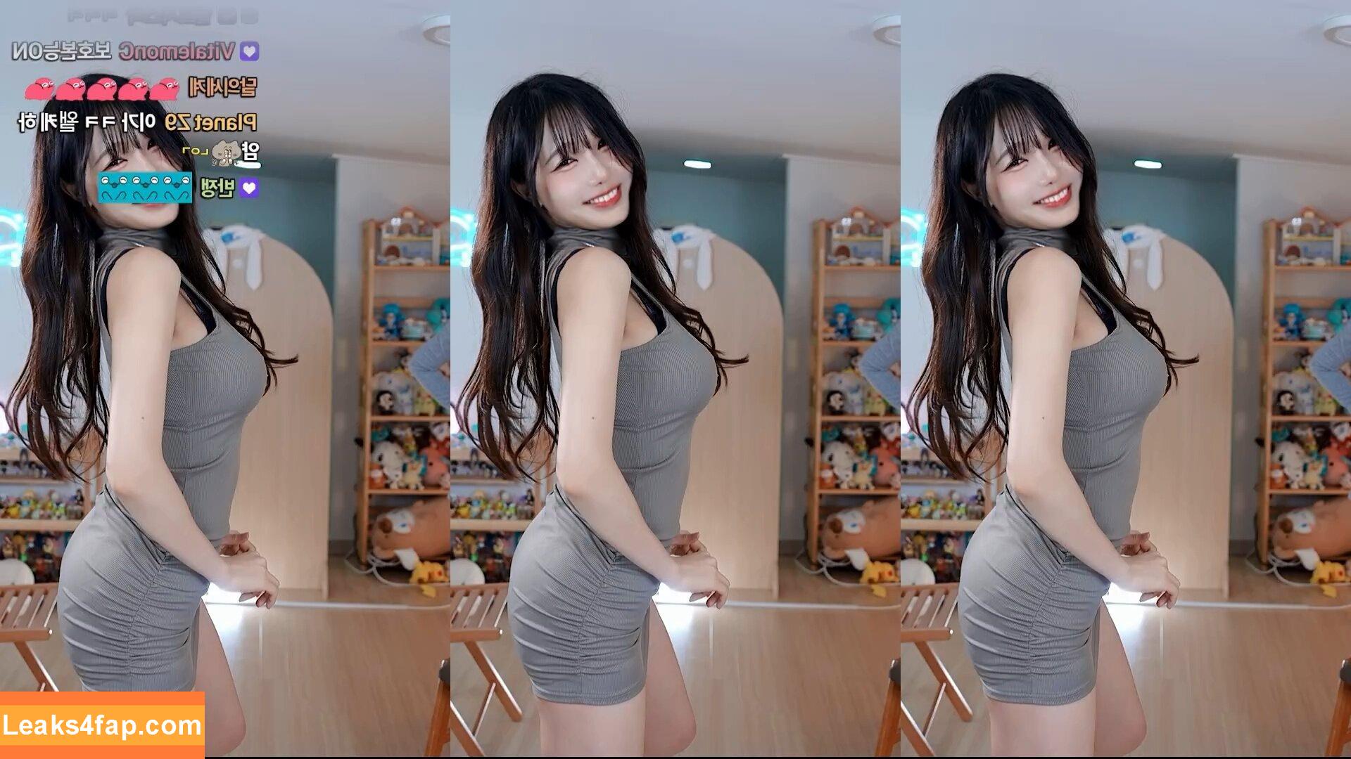 sooflower / soo_flower leaked photo photo #0590