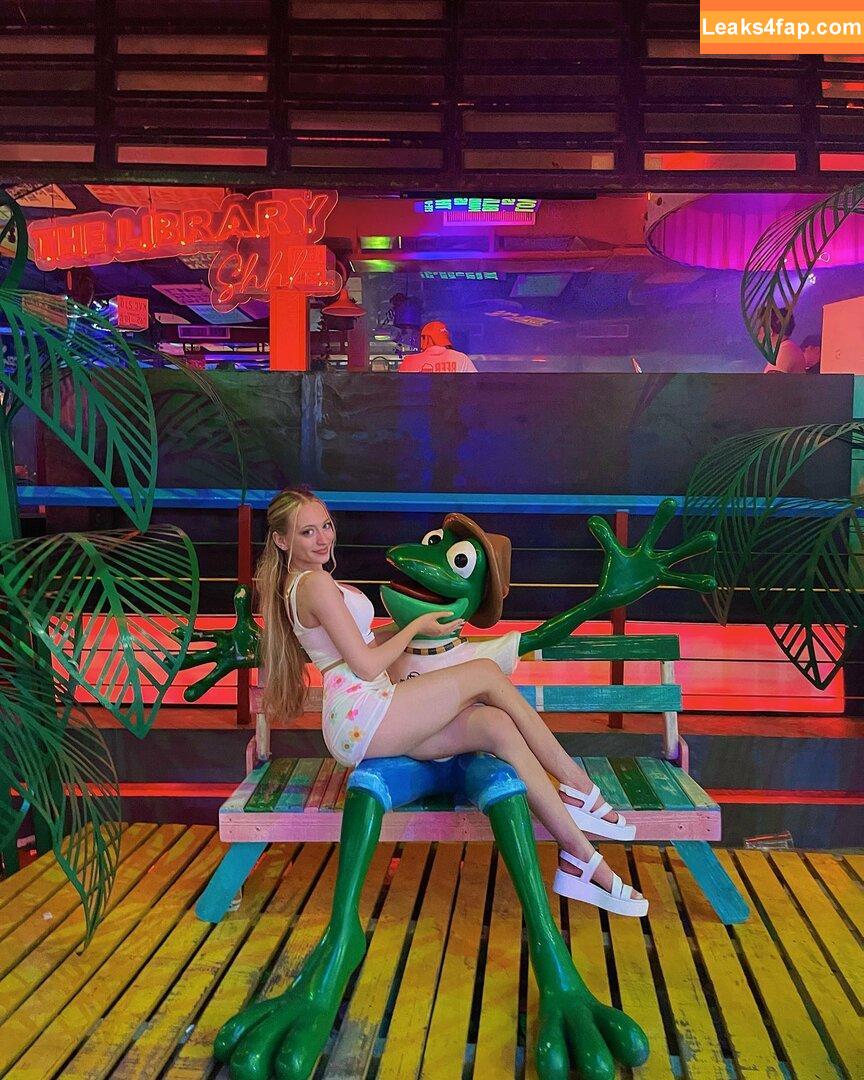 Sophia Diamond / BrandArmy / sophia_ilysm / sophiadiamond слитое фото фото #0003