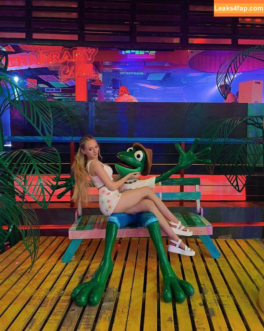 Sophia Diamond / BrandArmy / sophia_ilysm / sophiadiamond слитое фото фото #0004