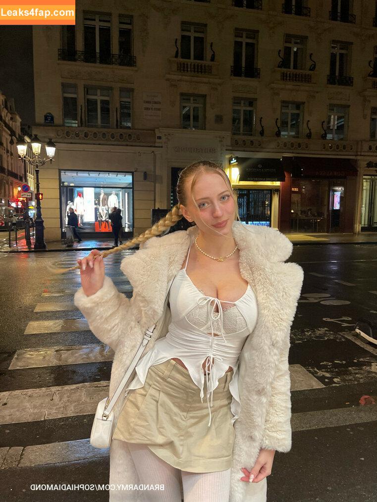 Sophia Diamond / BrandArmy / sophia_ilysm / sophiadiamond / sophie.diamond слитое фото фото #0333