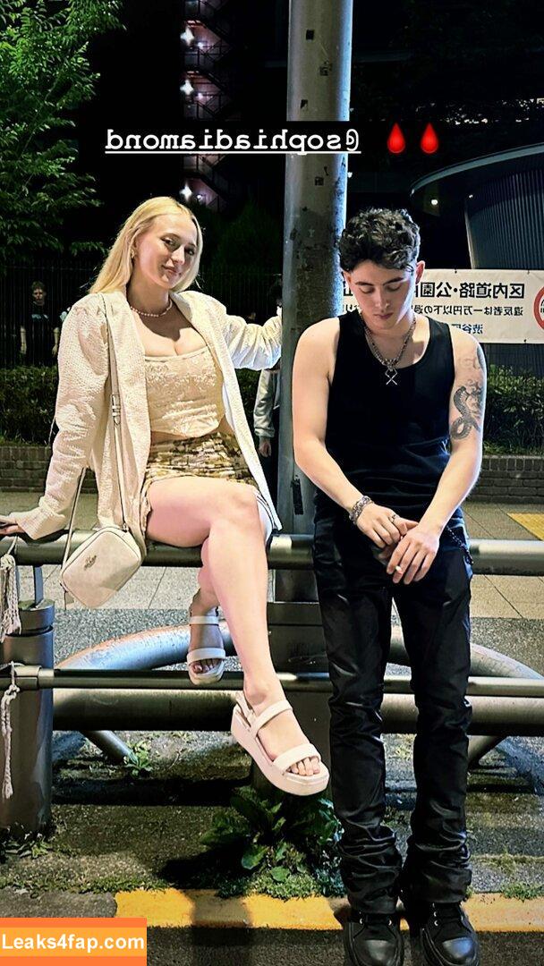 Sophia Diamond / BrandArmy / sophia_ilysm / sophiadiamond / sophie.diamond слитое фото фото #0593