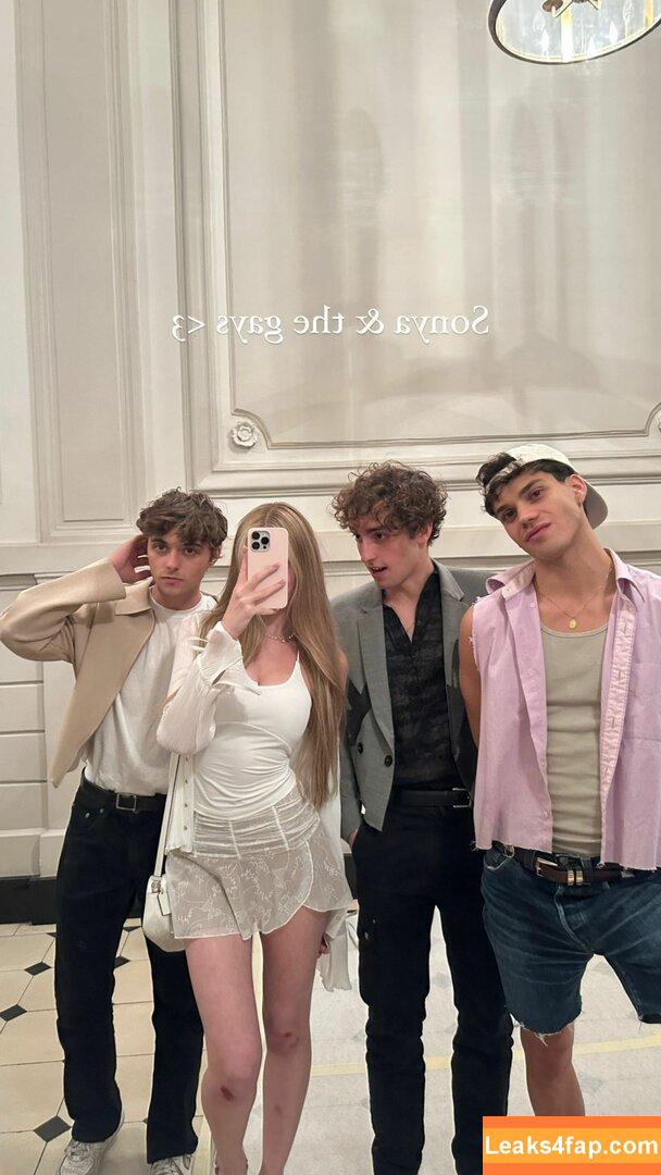 Sophia Diamond / BrandArmy / Sophiadiamond / sophia_ilysm слитое фото фото #0658