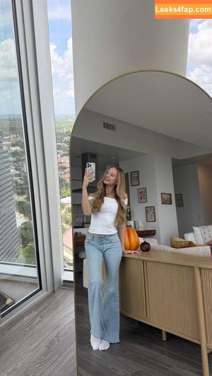 Sophia Diamond photo #3125