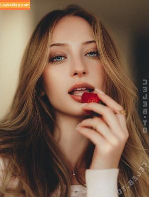 Sophia Diamond photo #3160