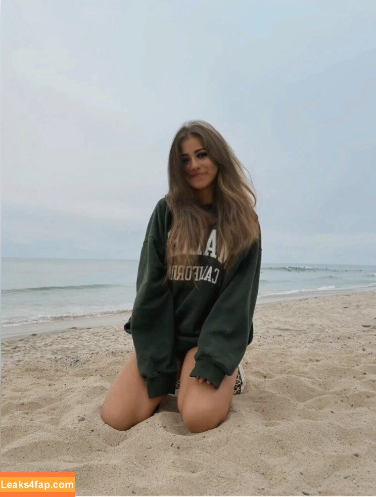 sophia.frutos /  leaked photo photo #0080