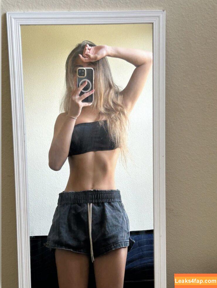 sophia.frutos /  leaked photo photo #0083