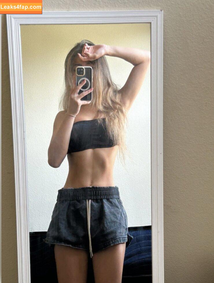 sophia.frutos /  leaked photo photo #0120