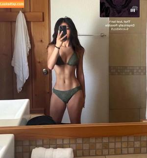 sophia.frutos photo #0002
