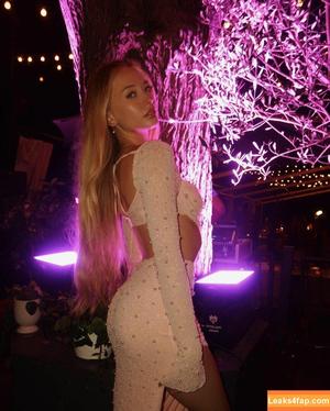 sophia.ilysm photo #0053