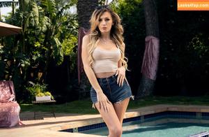 Sophia Locke photo #0112