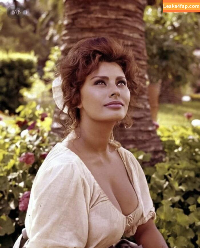 Sophia Loren / atardecerdeoroooo / simplysophialoren leaked photo photo #0004