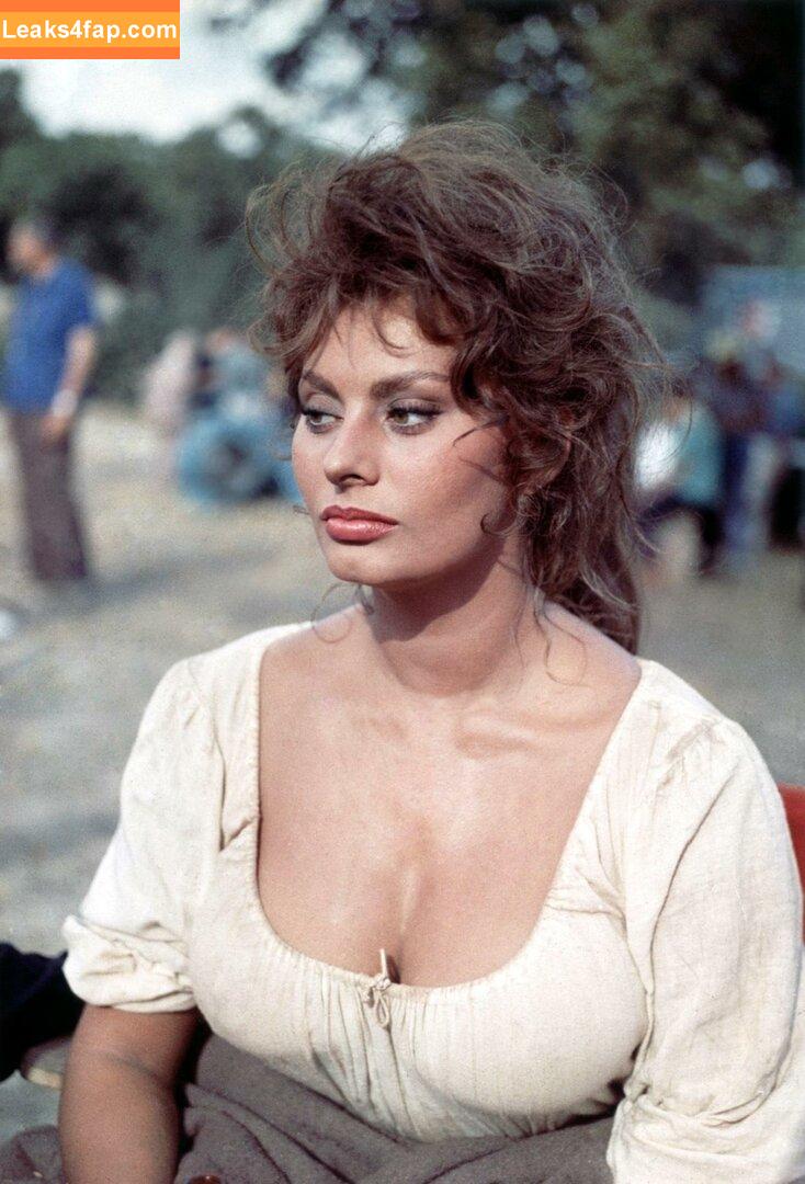 Sophia Loren / atardecerdeoroooo / simplysophialoren leaked photo photo #0005