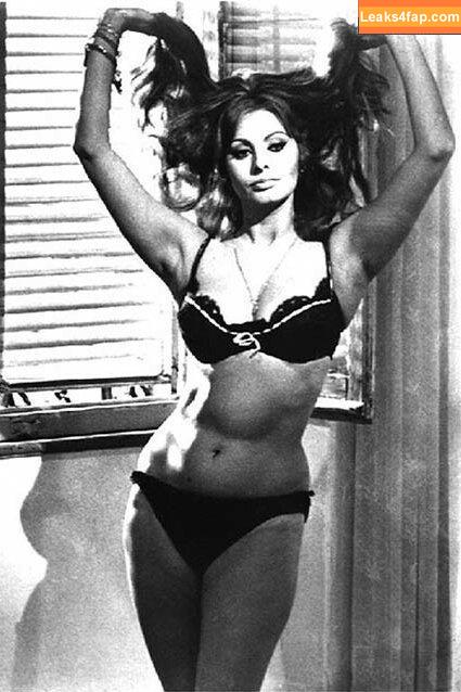 Sophia Loren / atardecerdeoroooo / simplysophialoren слитое фото фото #0022