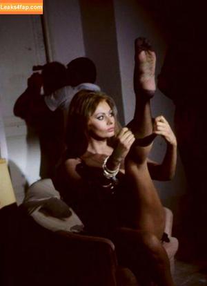 Sophia Loren photo #0039