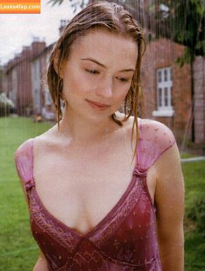 Sophia Myles photo #0002