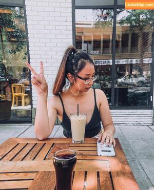 Sophia Phan photo #0046
