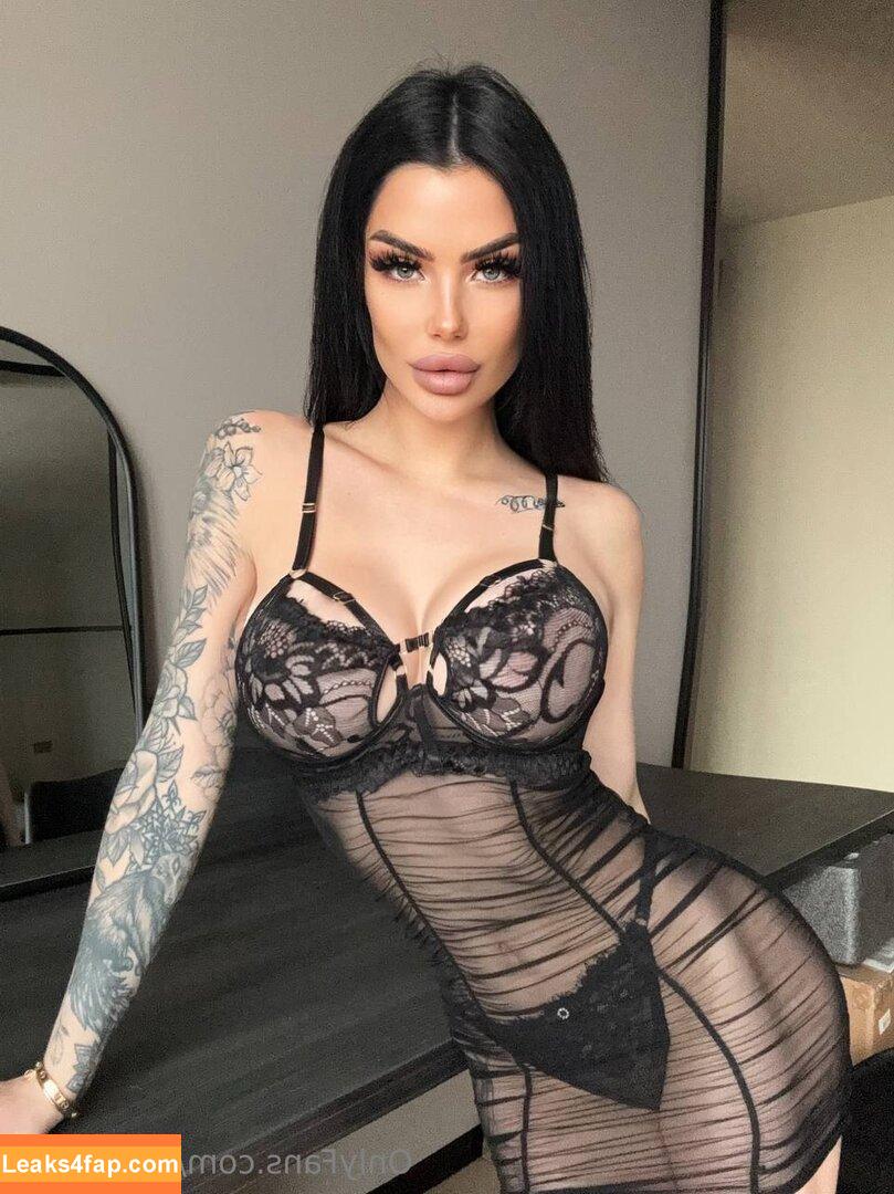 sophia6_9 /  leaked photo photo #0001