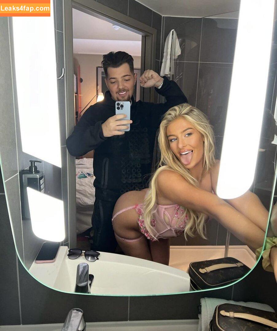 sophiaisabella /  leaked photo photo #0015