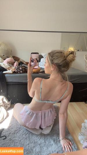sophiatiel photo #0022