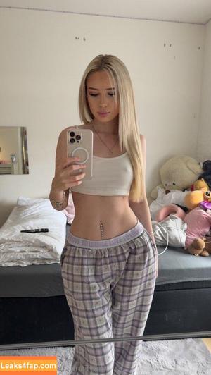 sophiatiel photo #0024